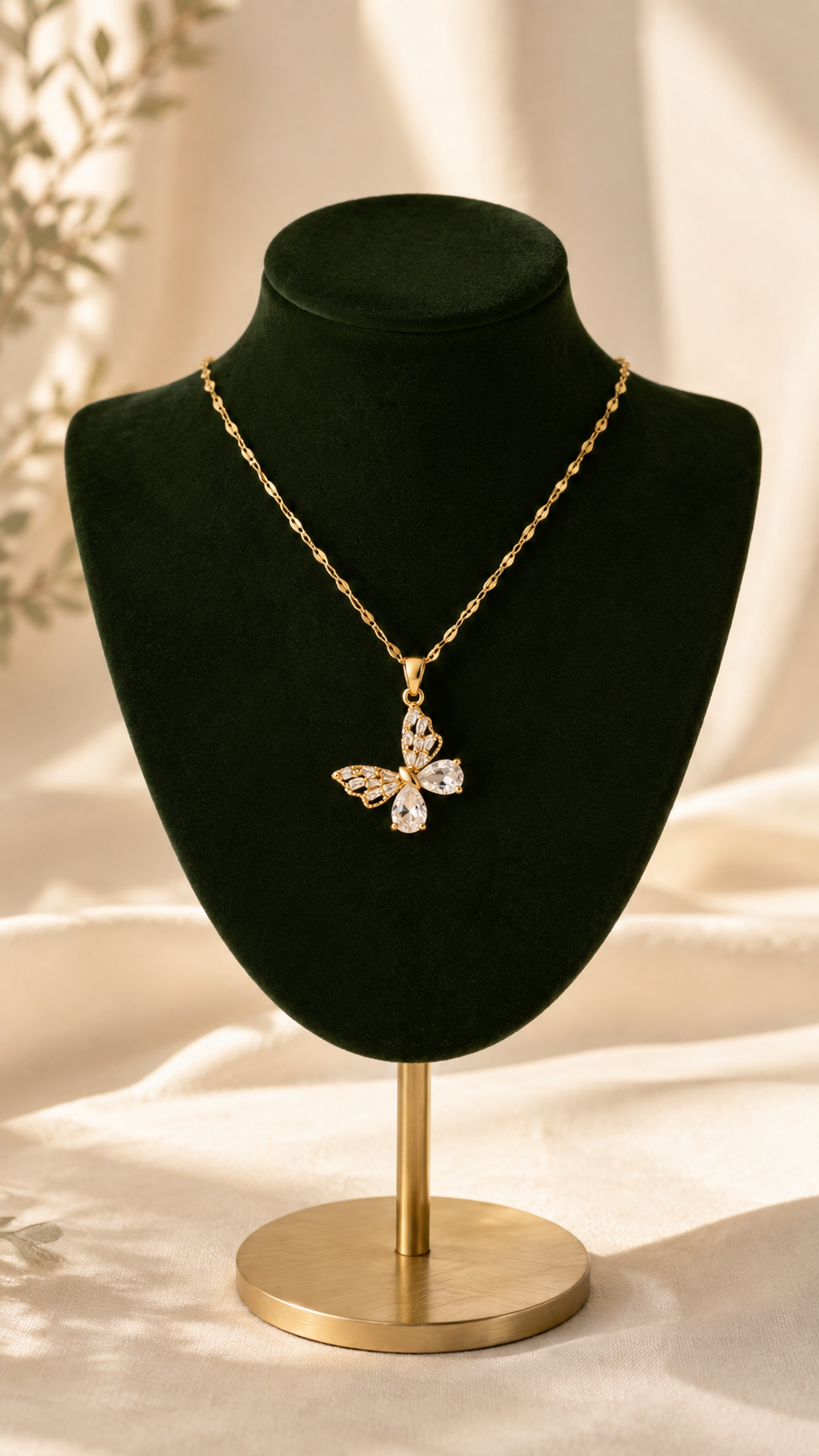 Pendant Butterfly Necklace